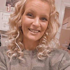 Meet your Posher, Laci